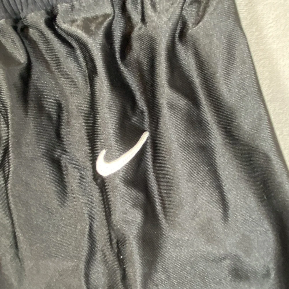 Nike Team Tag Youth Boys M 8-10 Shorts